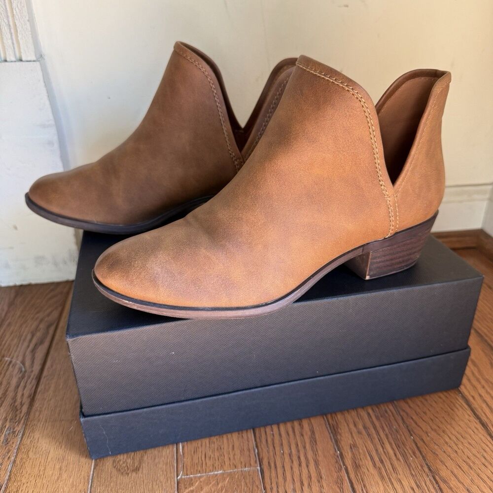 NWOT Lucky Brand Brown Tan Leather Cutout Ankle Boots Booties Women's Size 7 - Picture 3 of 8